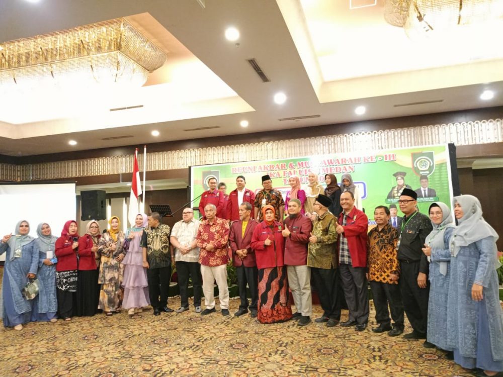 Reuni Akbar & Musyawarah Ke-III IKA FAI UISU, Medan 2023 di Grand Ball Room Emerald Garden International Hotel